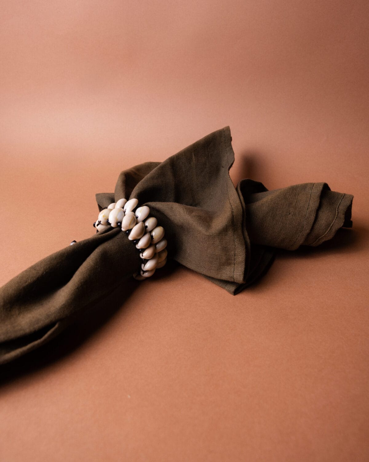 Serviette en Lin uni kaki - Cabana Gallery