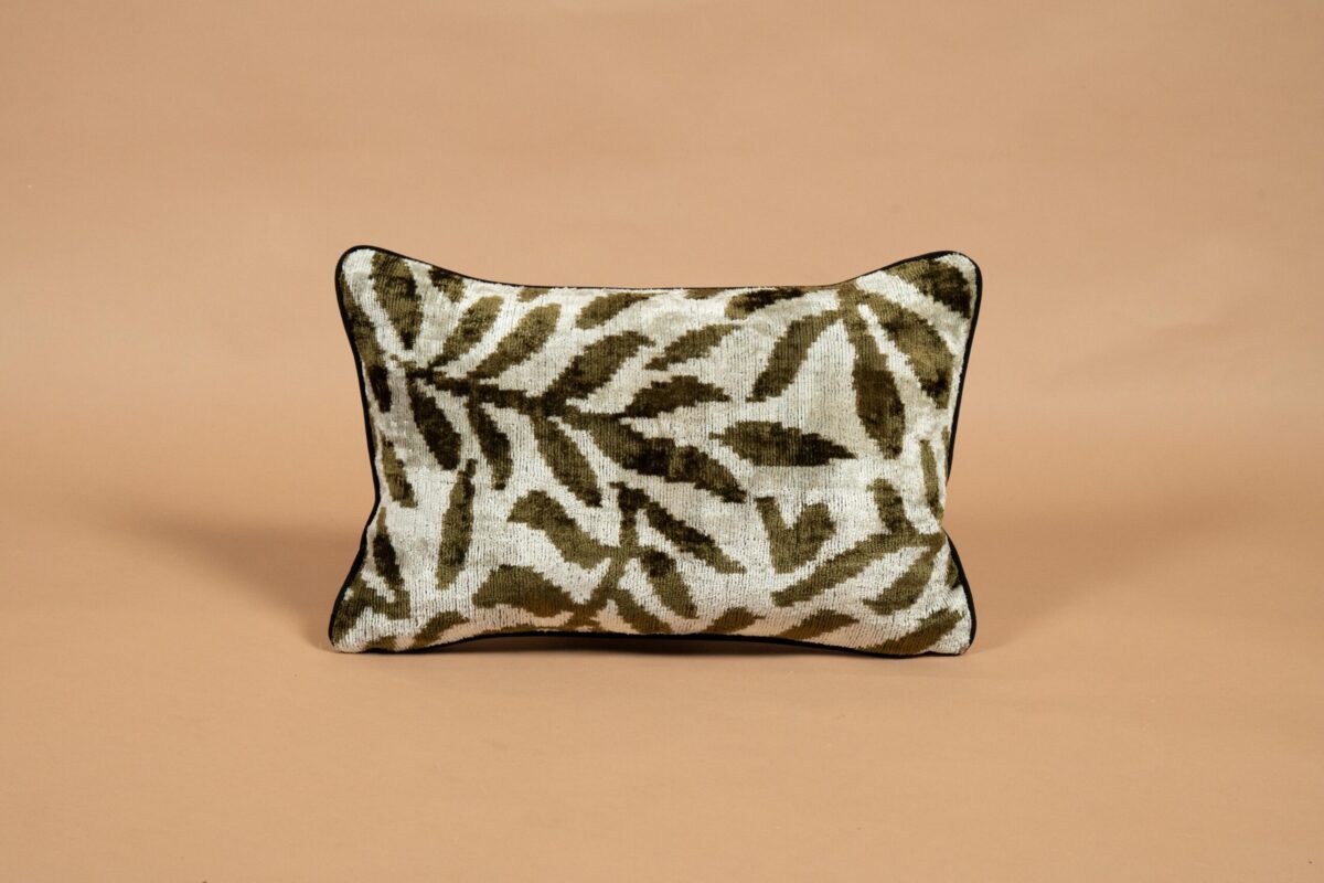 Coussin Soie Ikat Feuille
